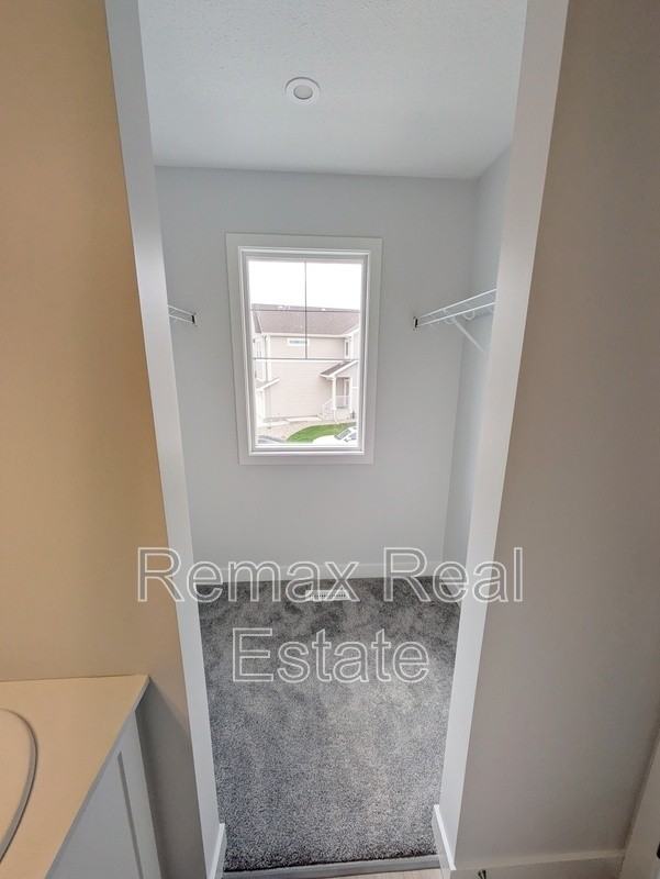 9564 Carson Bend Sw - Photo 3 of 9