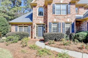 featured image of 355 Laurel Oak Dr