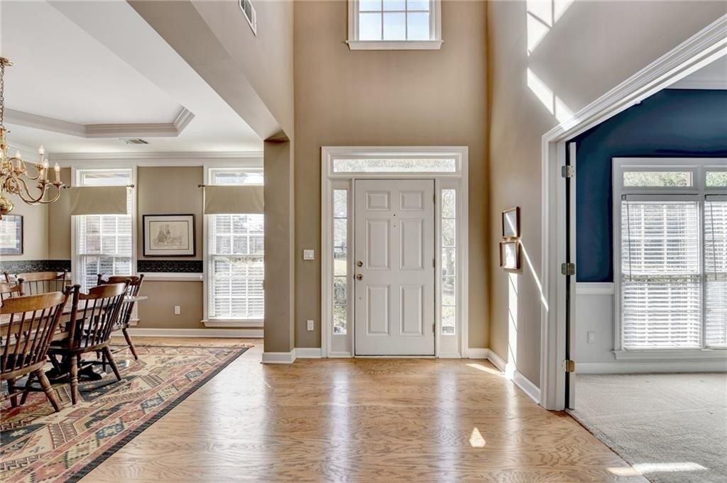 355 Laurel Oak Dr - Photo 2 of 40