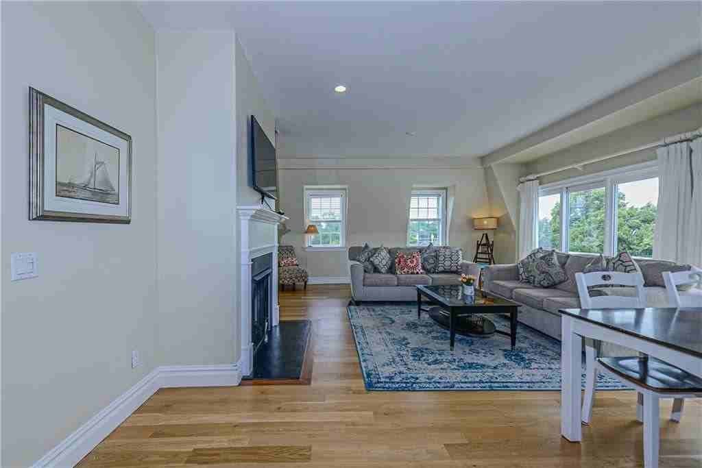 106 William St ##2 - Photo 3 of 22