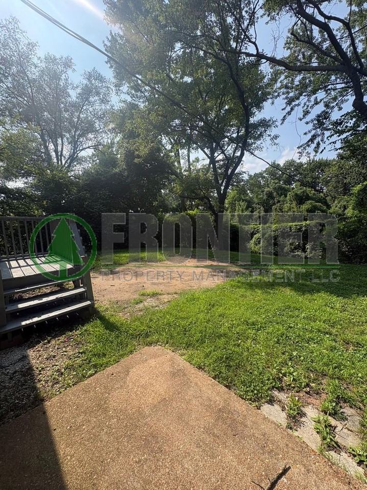 159 Ben Nevis Rd - Photo 2 of 14