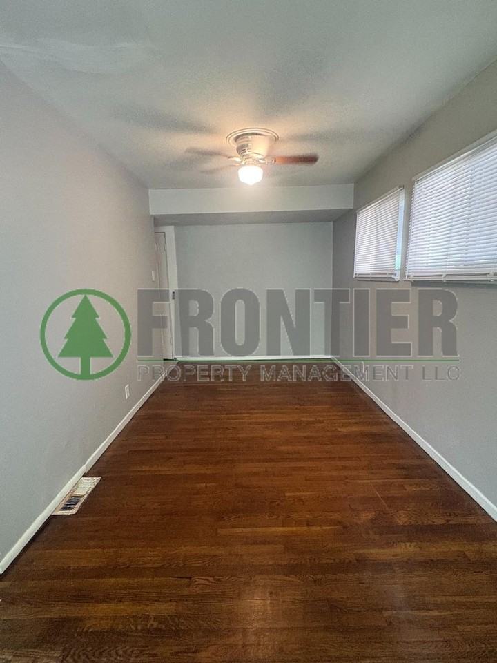159 Ben Nevis Rd - Photo 4 of 14