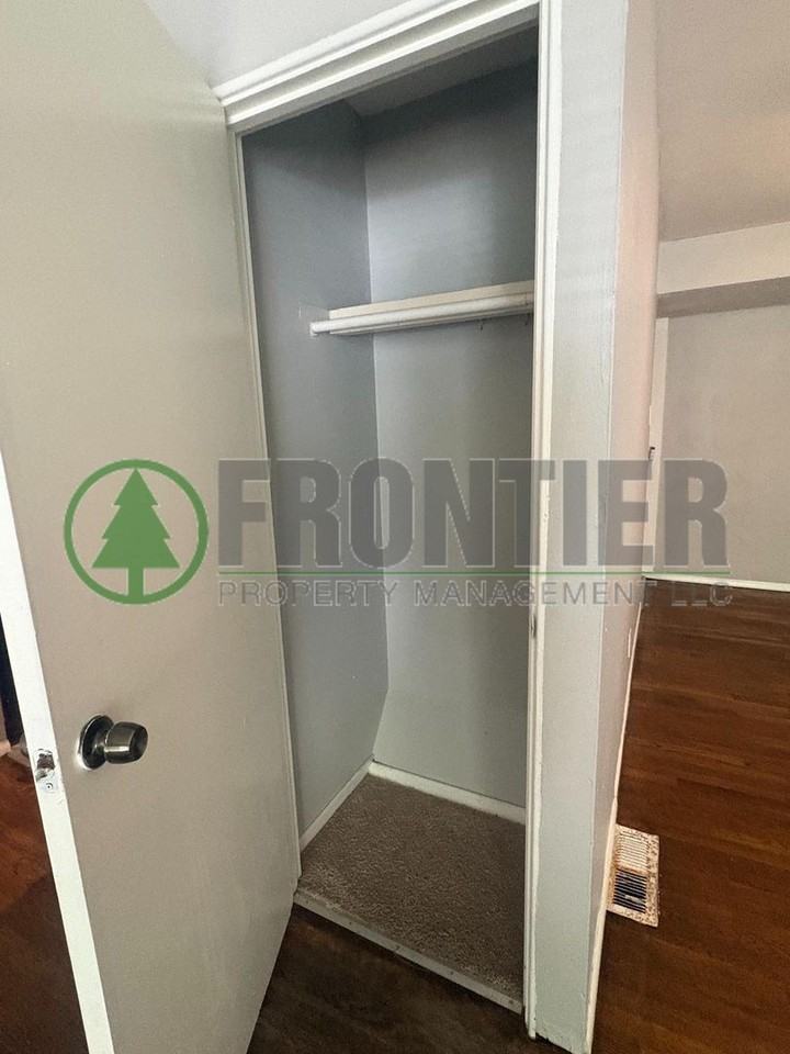 159 Ben Nevis Rd - Photo 5 of 14