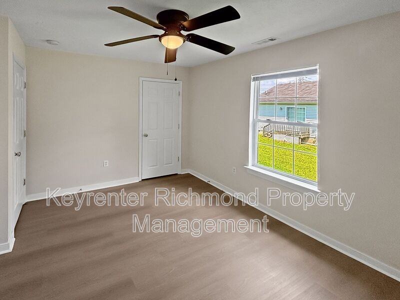 4717 Altair Rd - Photo 6 of 12