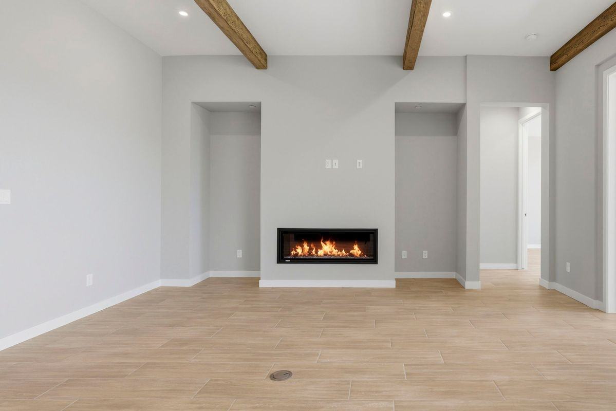 943 Cumberwood Ct - Photo 3 of 50