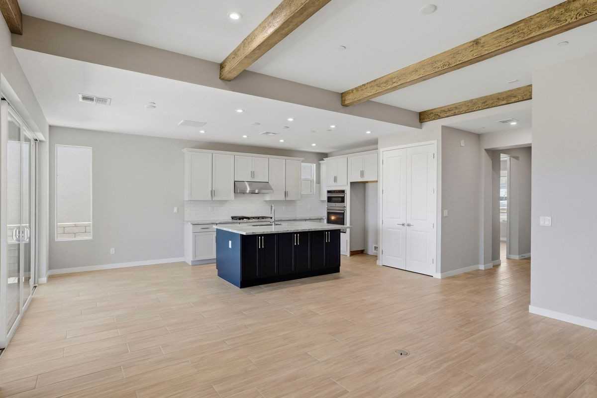 943 Cumberwood Ct - Photo 5 of 50