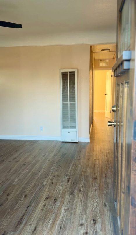 2149 Greenfield Ave - Photo 4 of 14