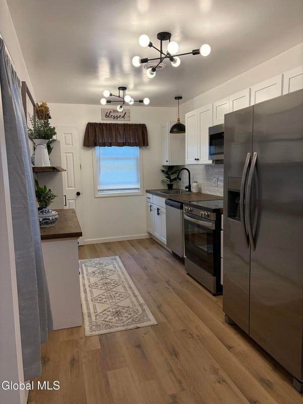 905 Balltown Rd - Photo 4 of 5