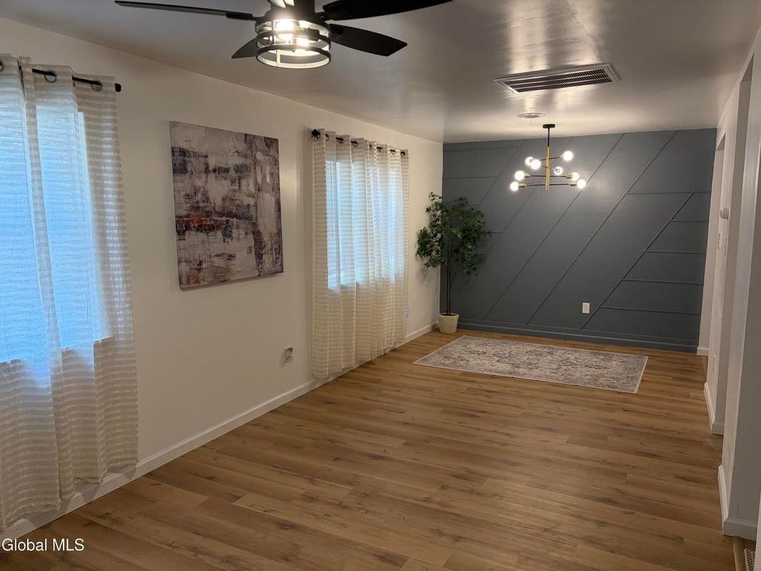 905 Balltown Rd - Photo 5 of 5