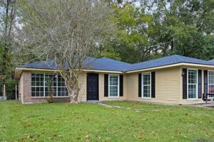 featured image of 8724 Metairie Dr
