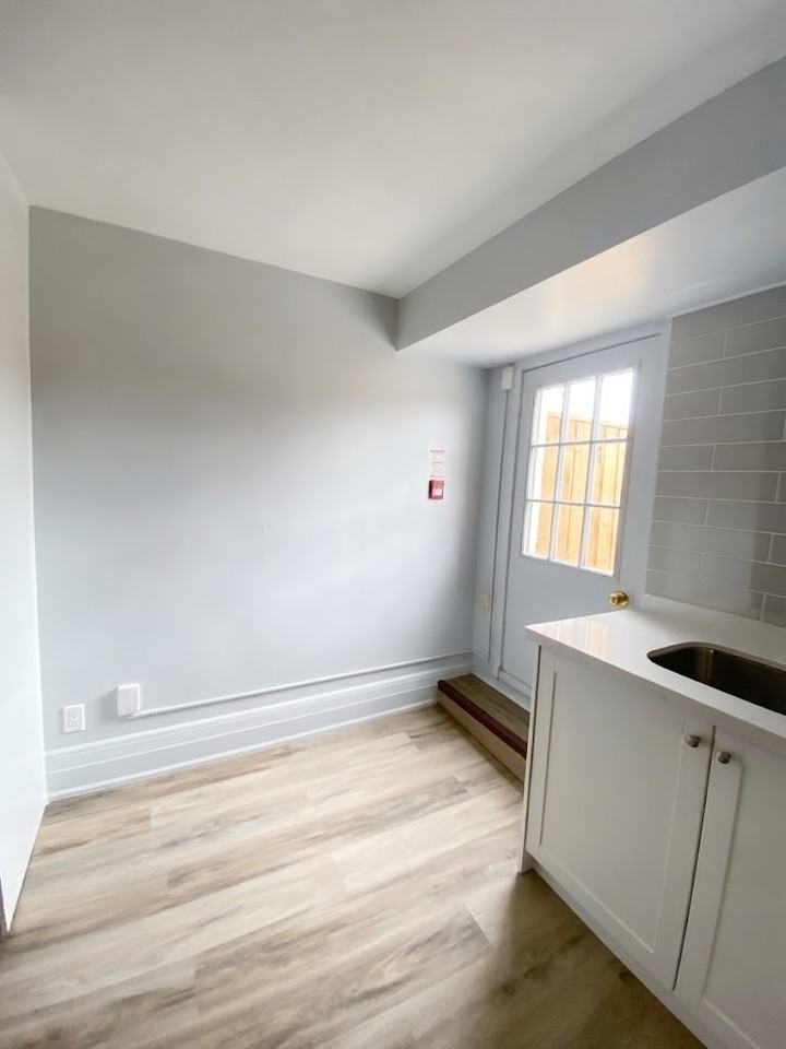 45 Clinton St #2 - Photo 3 of 15