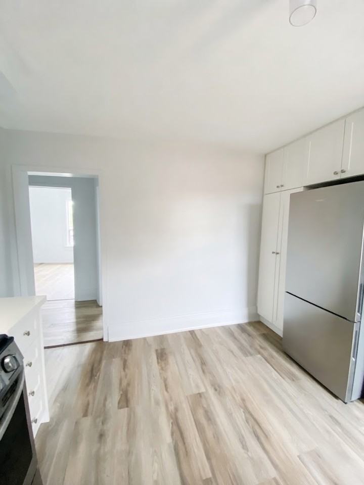45 Clinton St #2 - Photo 5 of 15