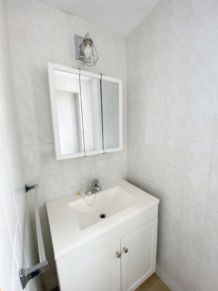 45 Clinton St #2 - Photo 7 of 15