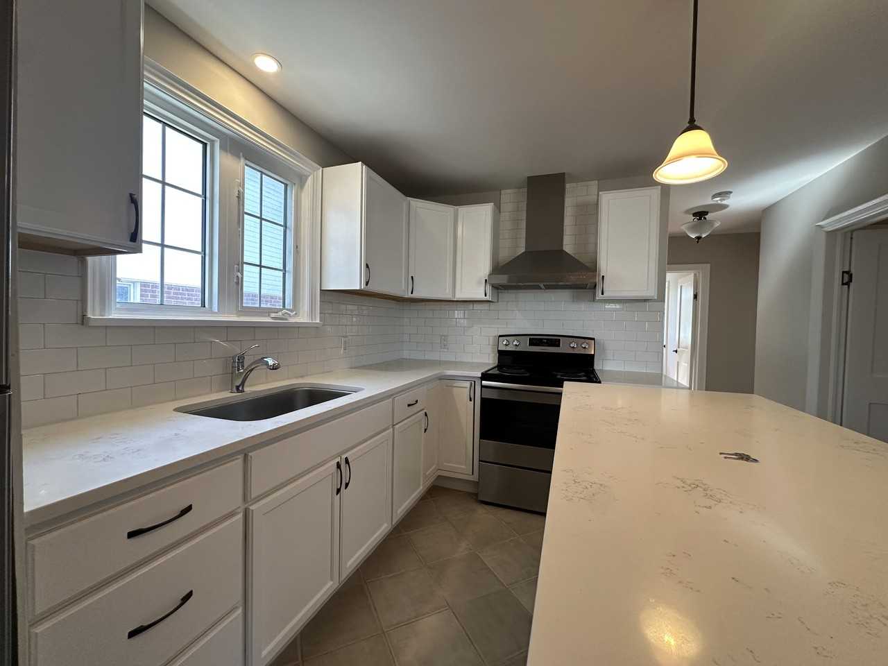 190 Highland Ave - Photo 2 of 18
