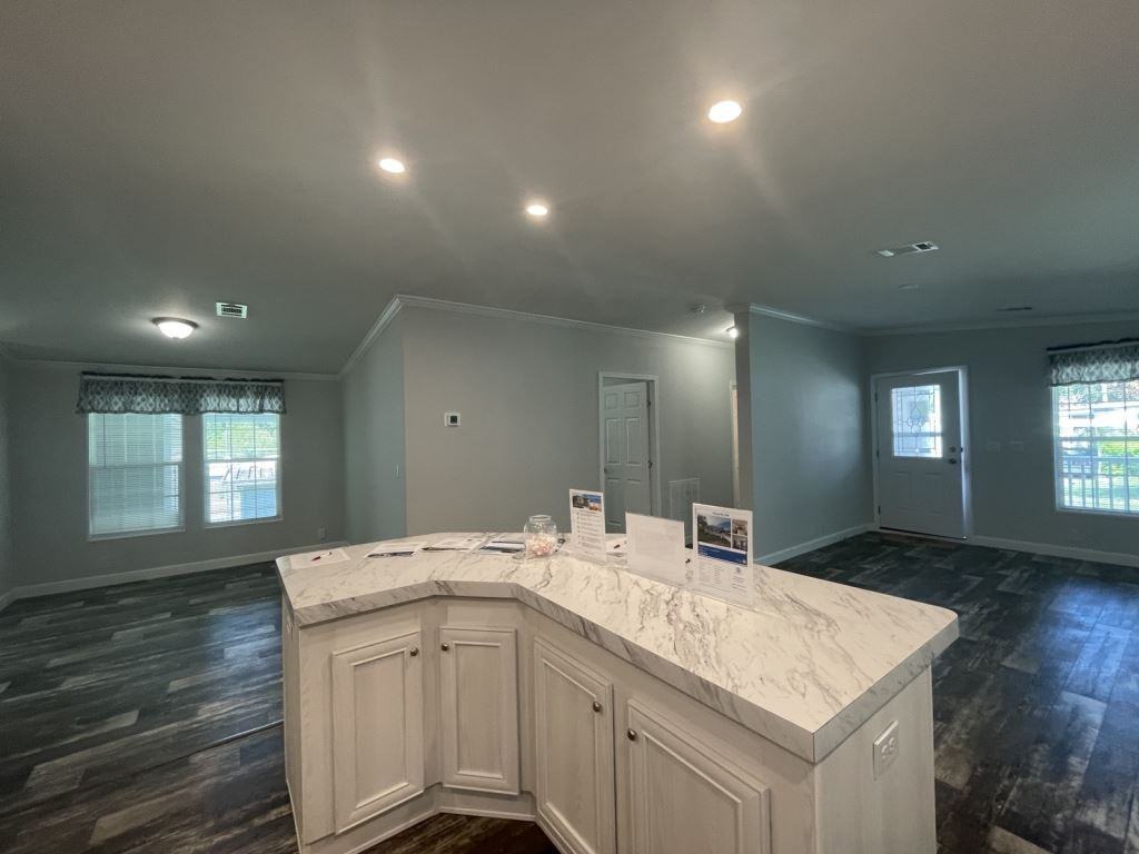 90 Barry Ct - Photo 7 of 26