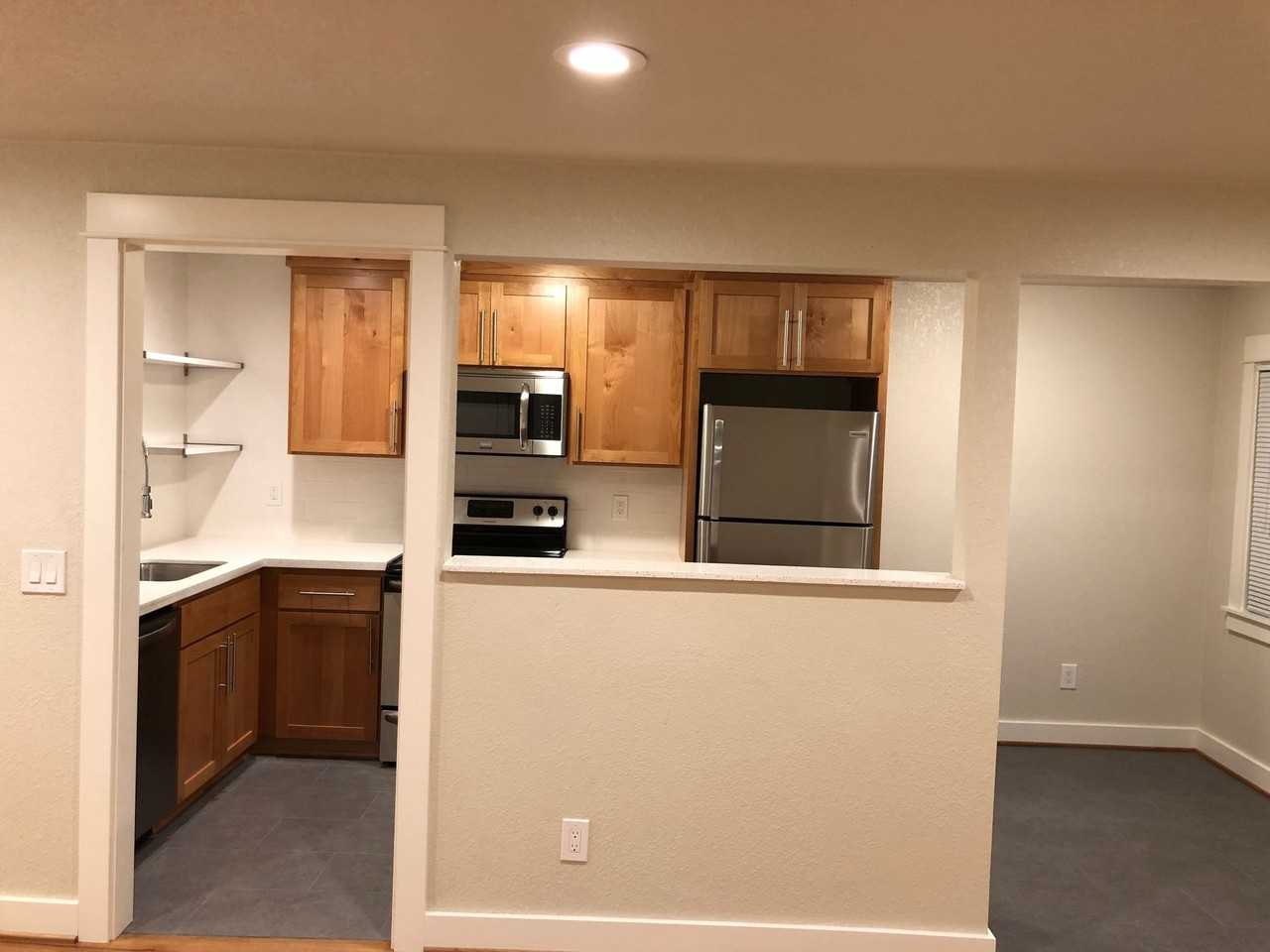 Juneau Apartments - Photo 5 of 13