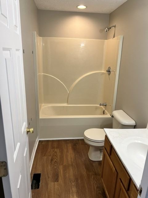 124 Jason Cir - Photo 2 of 8