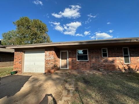 1509 Hardwood Grove St - Photo 2 of 3