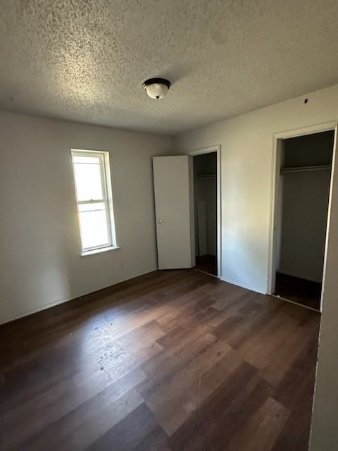 1509 Hardwood Grove St - Photo 3 of 3