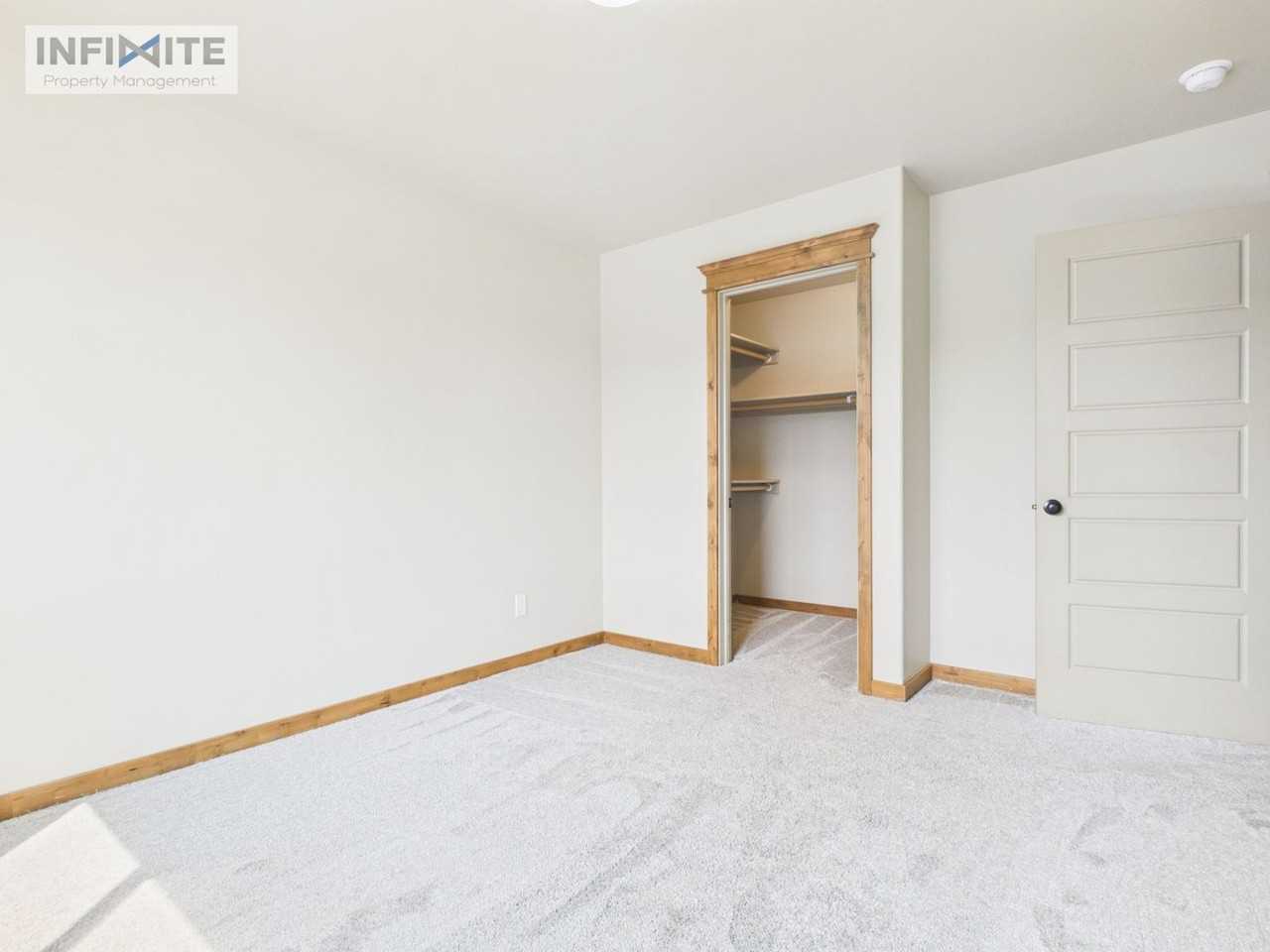 50 Sage Bloom Ct Unit C - Photo 2 of 19