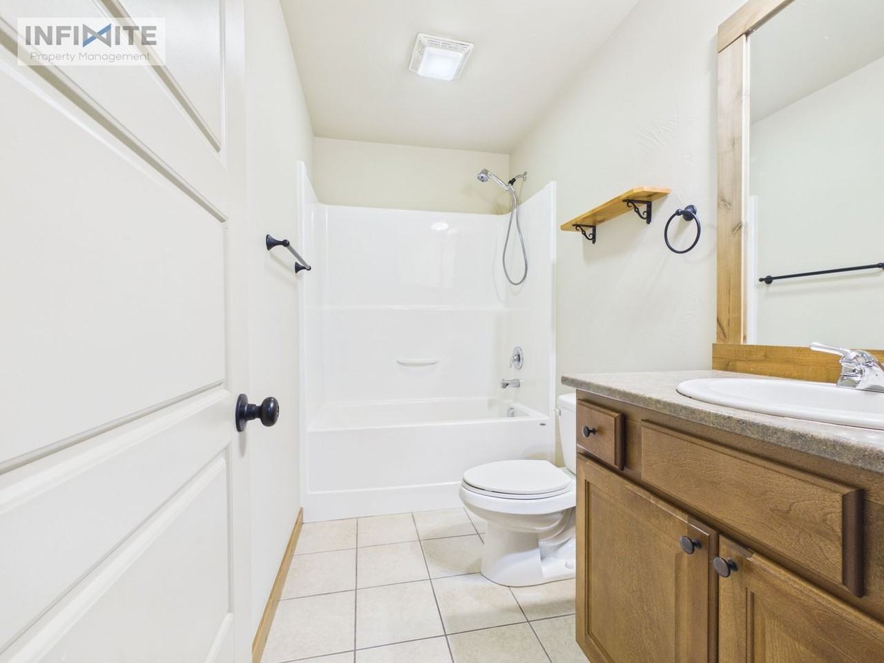 50 Sage Bloom Ct Unit C - Photo 3 of 19