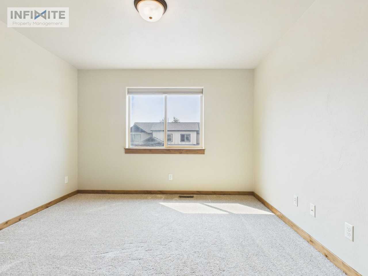 50 Sage Bloom Ct Unit C - Photo 4 of 19