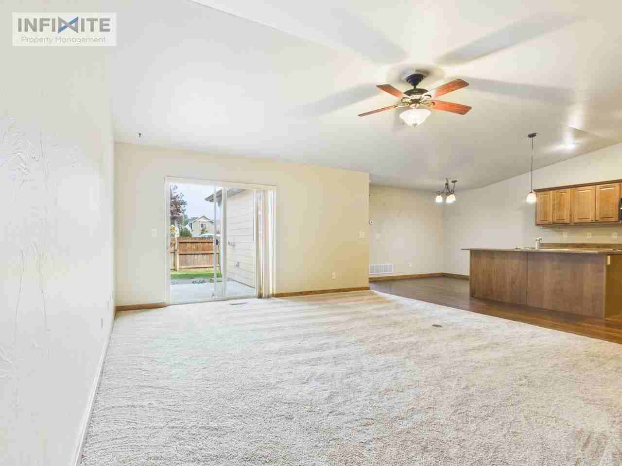 50 Sage Bloom Ct Unit C - Photo 6 of 19