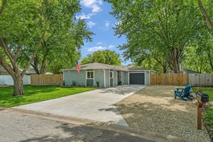 2421 Brook Ln - Photo 1 of 1