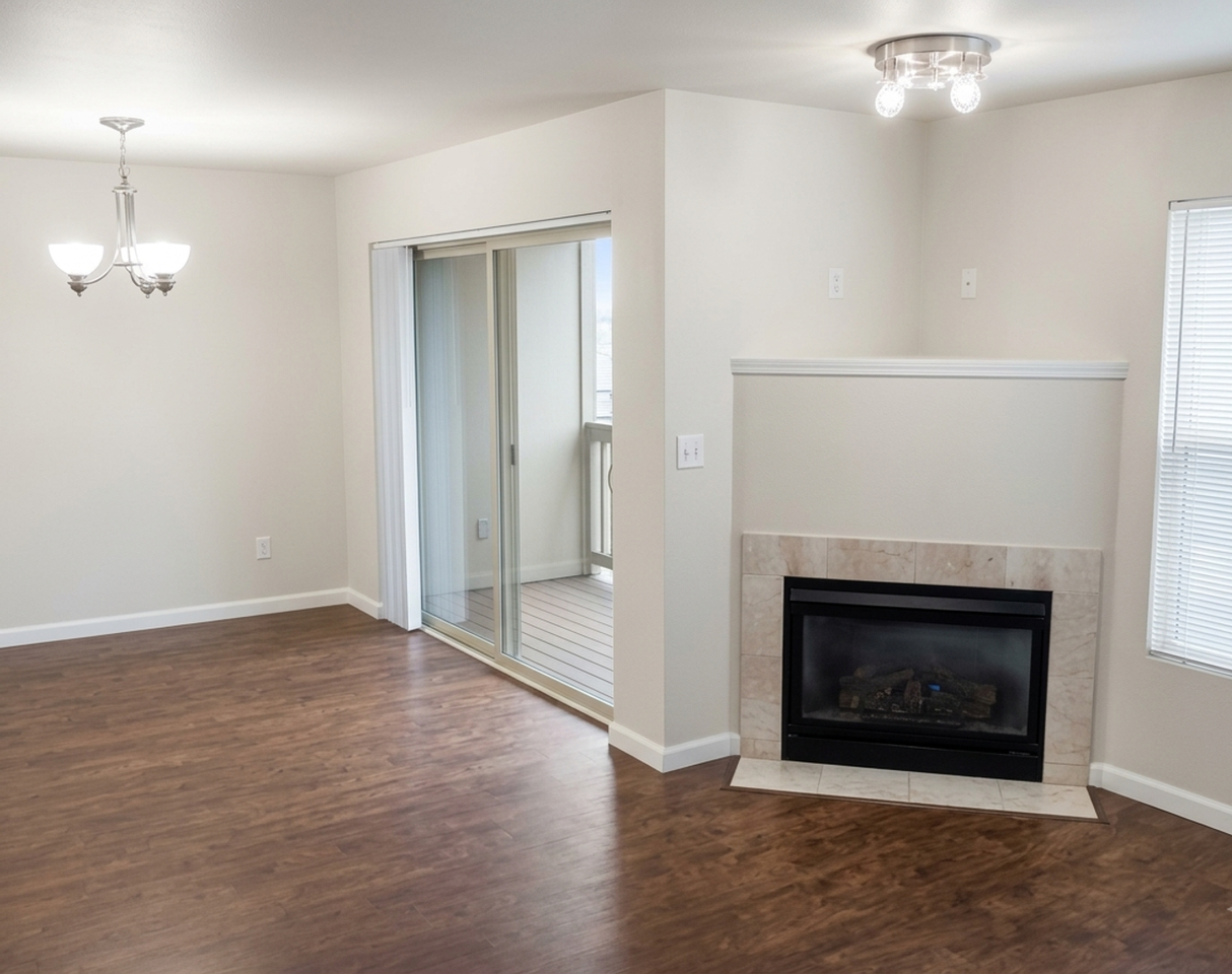 9520 1st Ave Ne - Photo 4 of 12