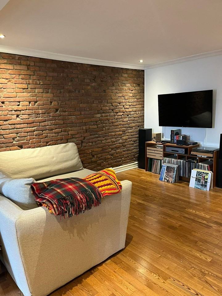 4367 Rue Saint-Antoine Ouest - Photo 2 of 8