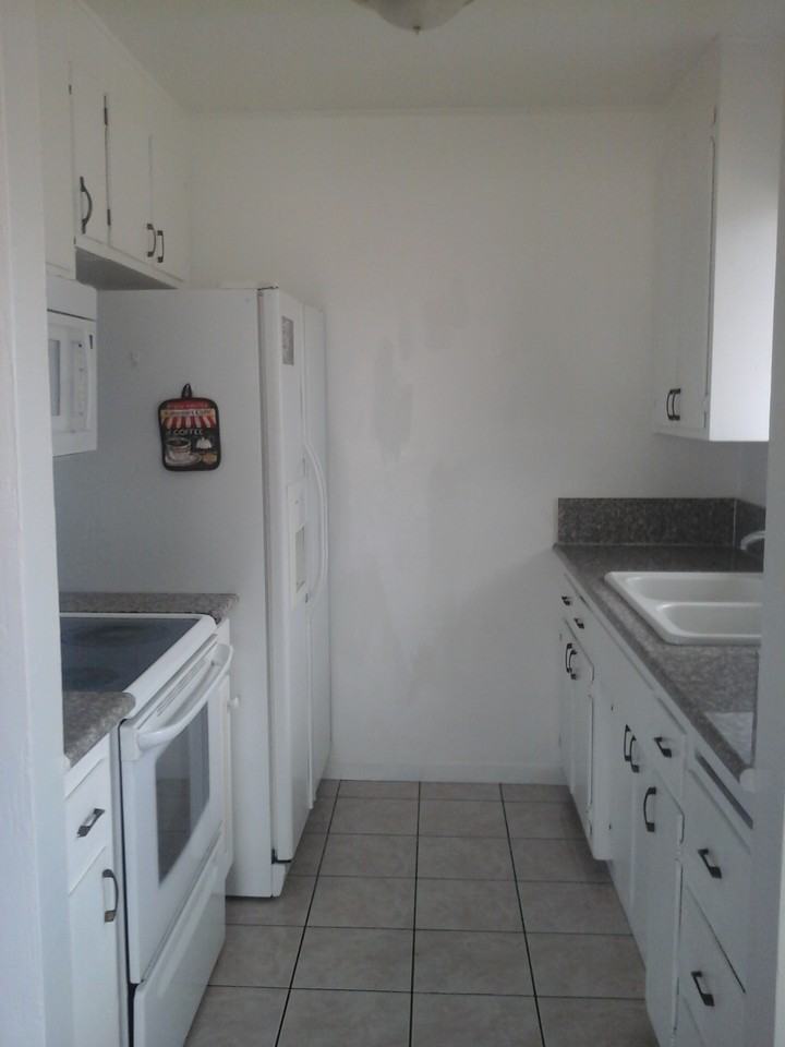 9017 Casals St #4 - Photo 4 of 14