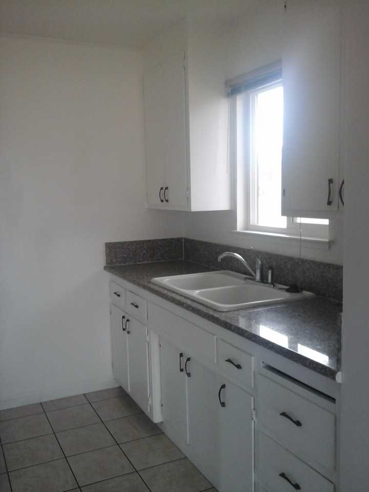 9017 Casals St #4 - Photo 6 of 14