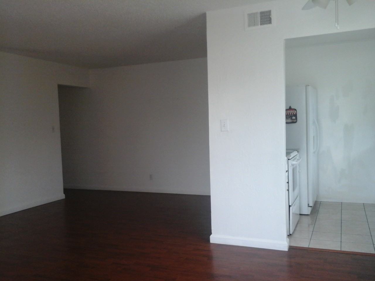 9017 Casals St #4 - Photo 7 of 14