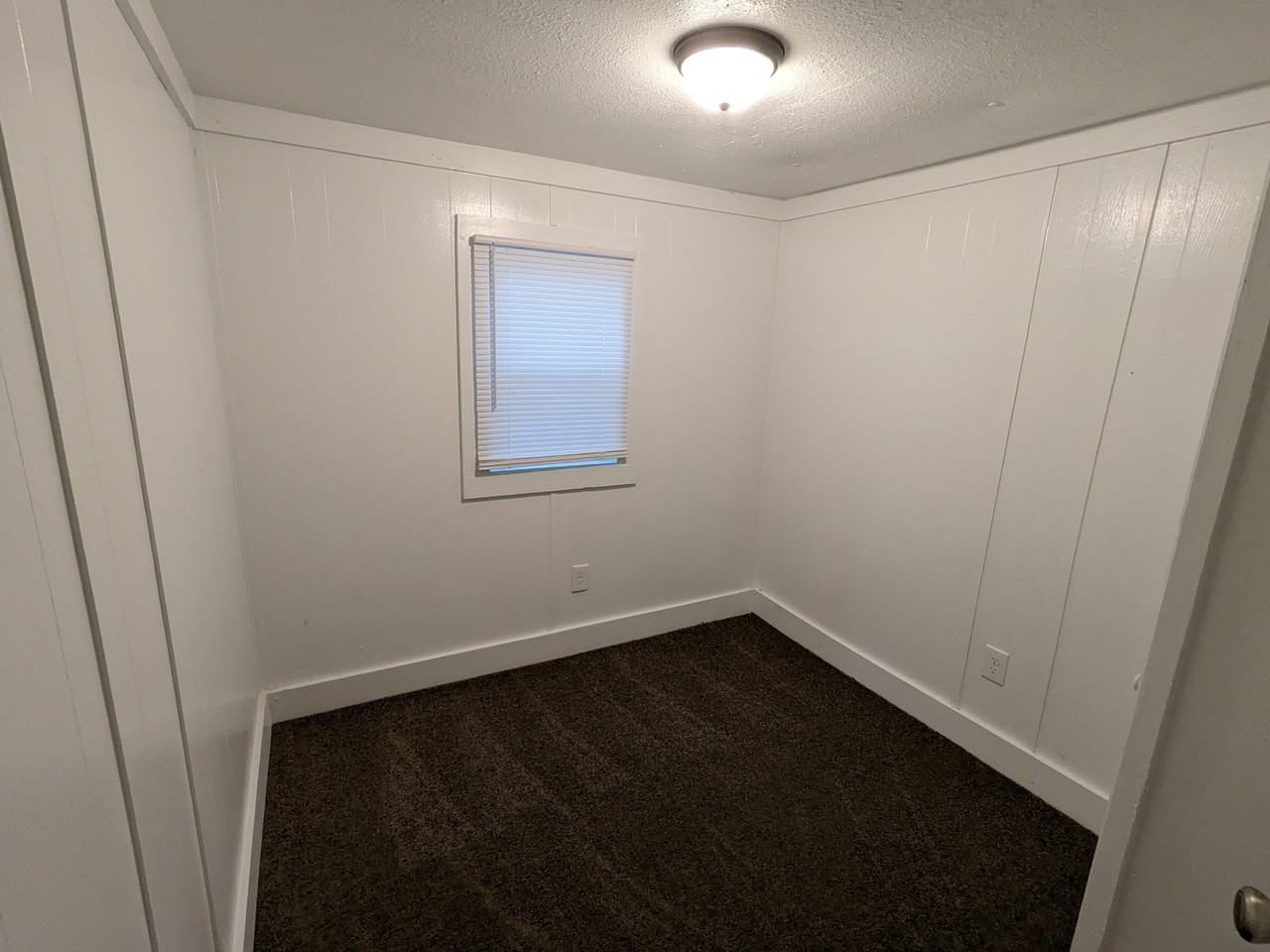 187 Thunderbird Dr #NA - Photo 5 of 14