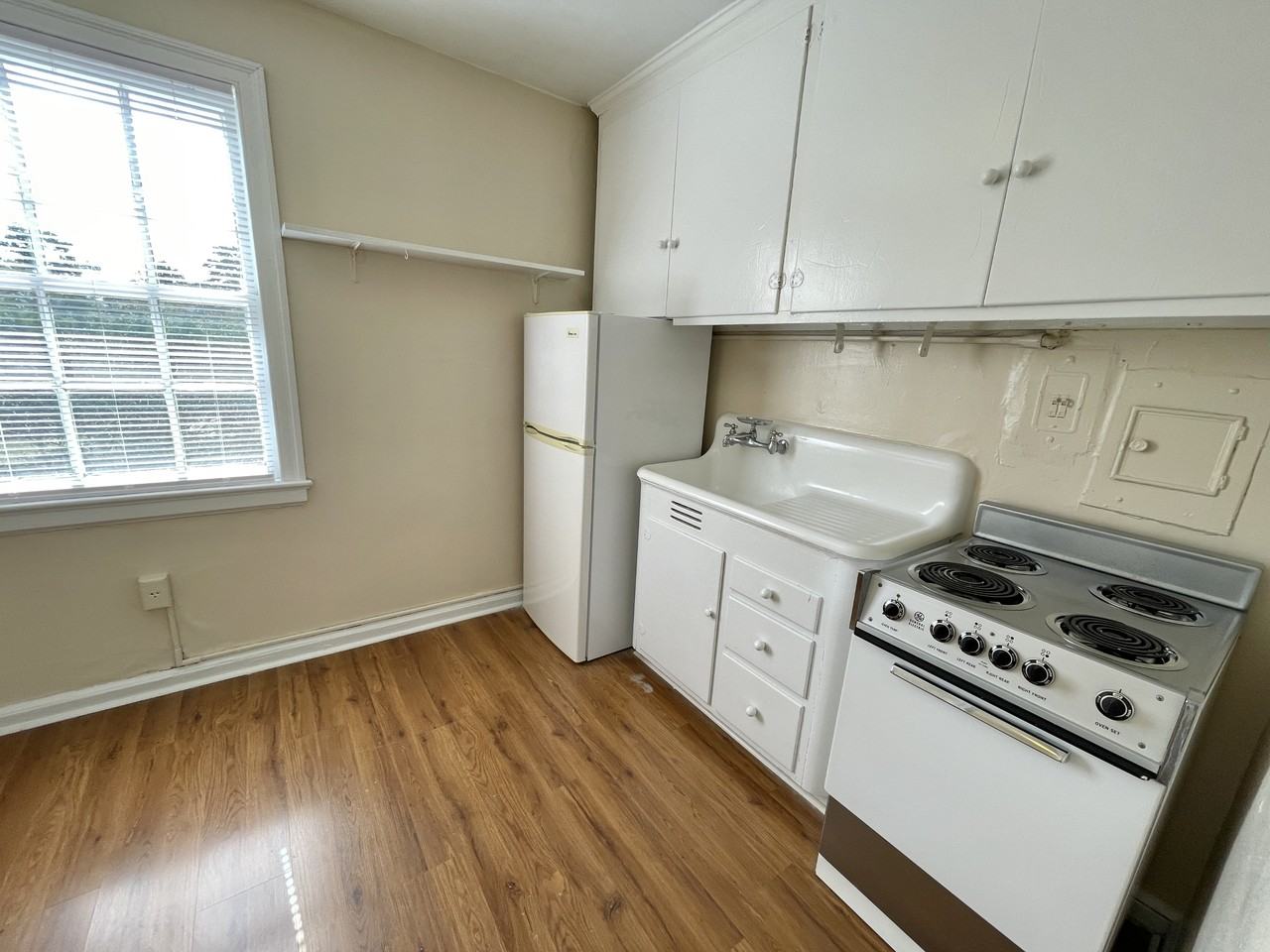 2848 Fairway Dr #203B - Photo 4 of 20