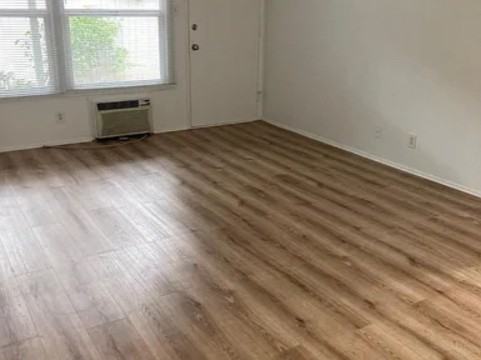 5806 Coldwater Canyon Ave #2 - Photo 5 of 11