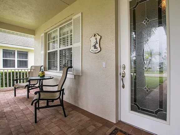 122 Nw Swann Mill Cir #NA - Photo 3 of 35