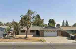featured image of 1730 S Demaree St #NA