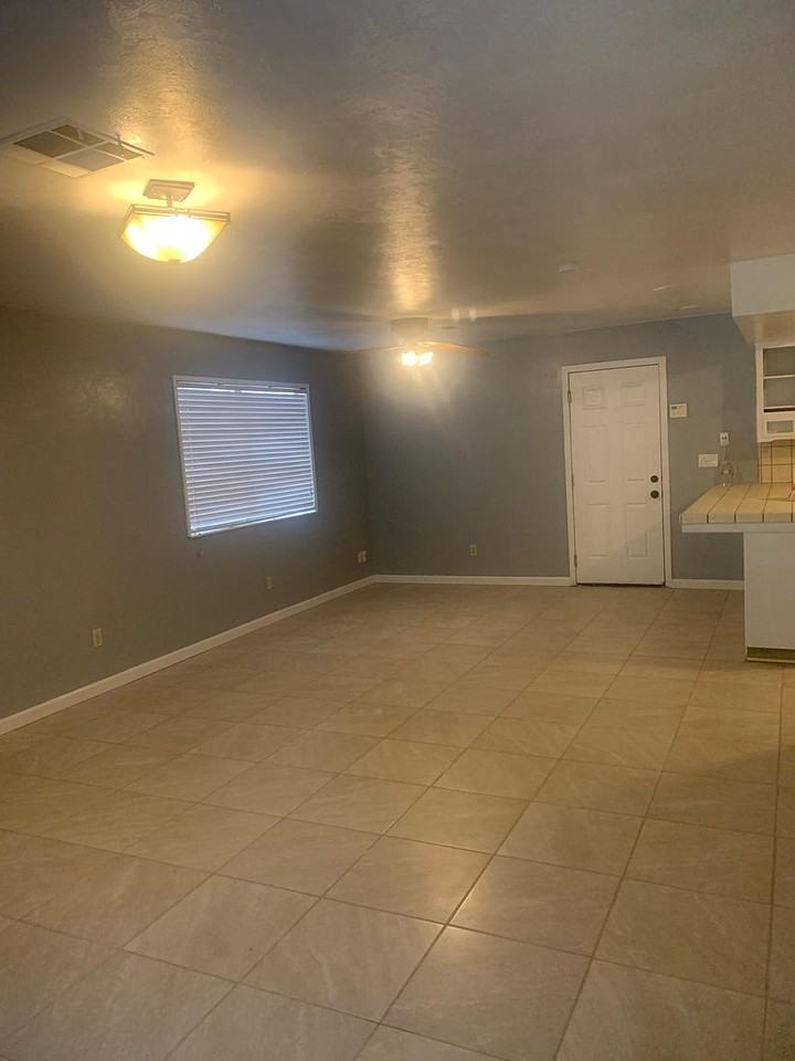 1730 S Demaree St #NA - Photo 7 of 12