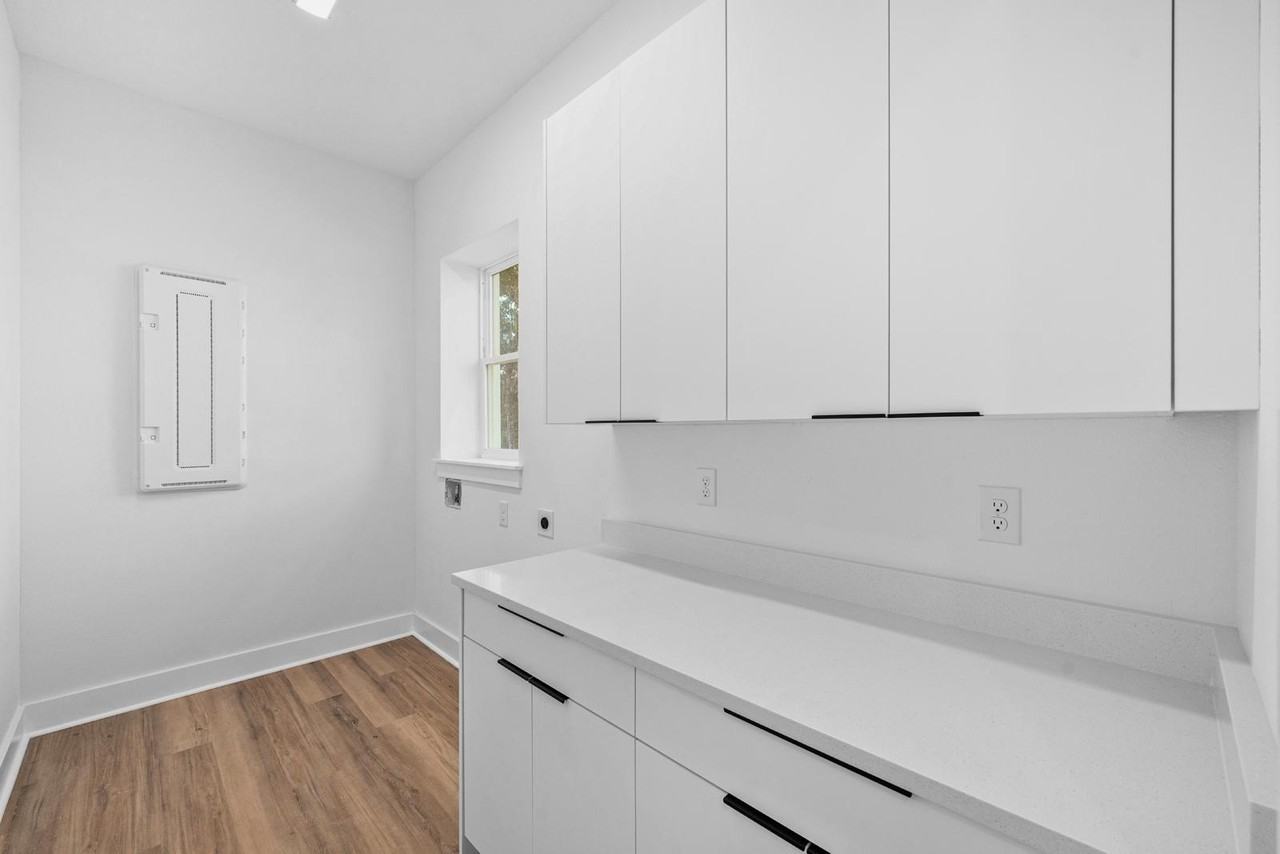 6622 Summit View Dr #NA - Photo 6 of 21