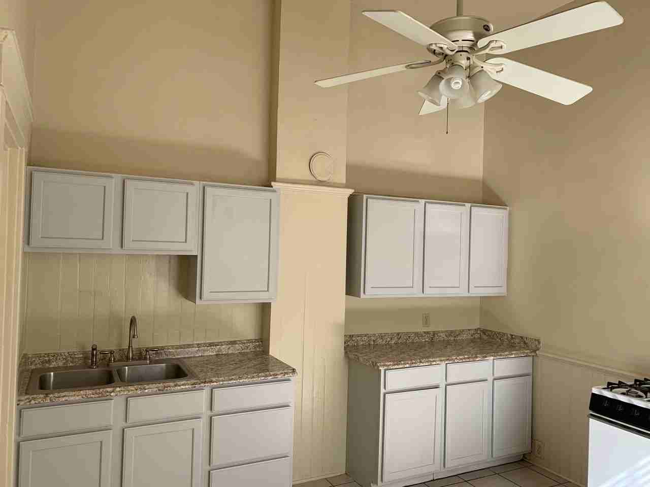 711 Evelina St #NA - Photo 7 of 12