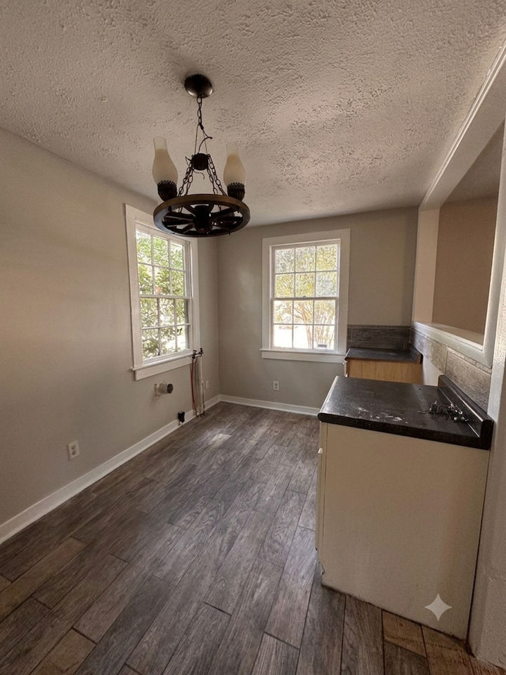 2722 Spann Pl #NA - Photo 3 of 6