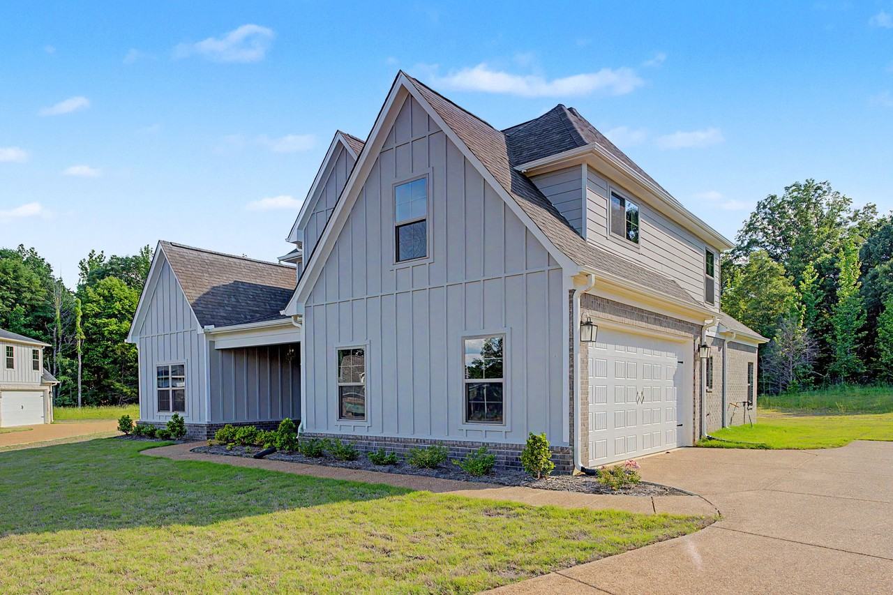 9065 Bennett Trl #NA - Photo 2 of 23
