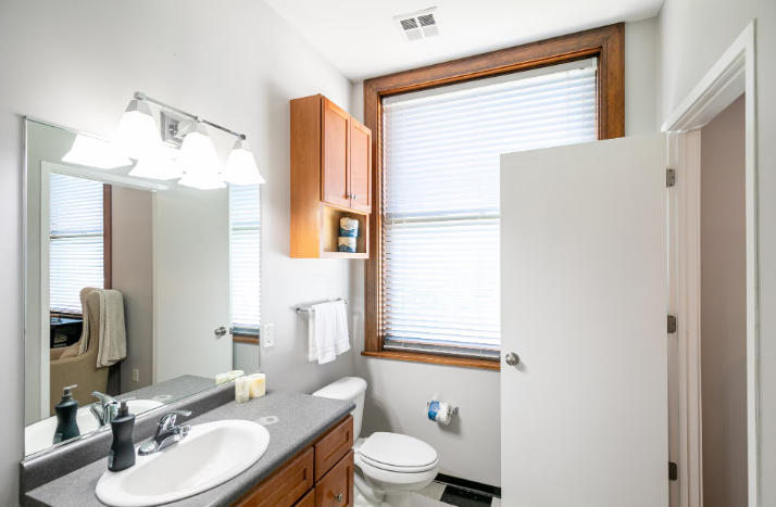 62 N Main St #21 - Photo 7 of 12