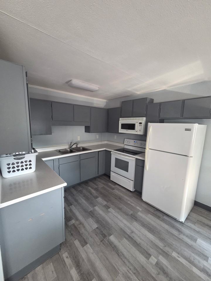 108 N Dubildchen Dr #1 - Photo 6 of 13