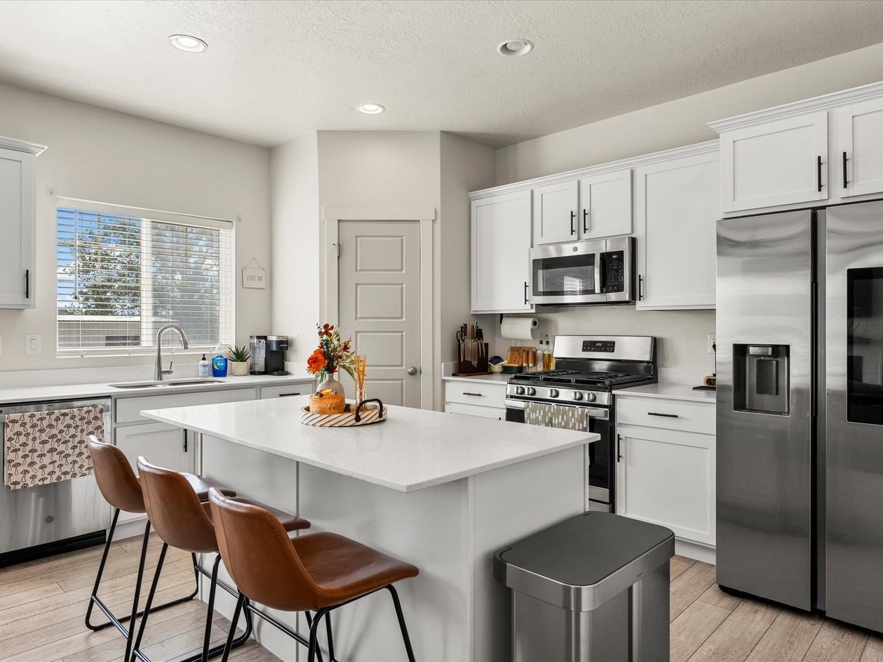 1768 S Haven Pkwy #NA - Photo 3 of 21