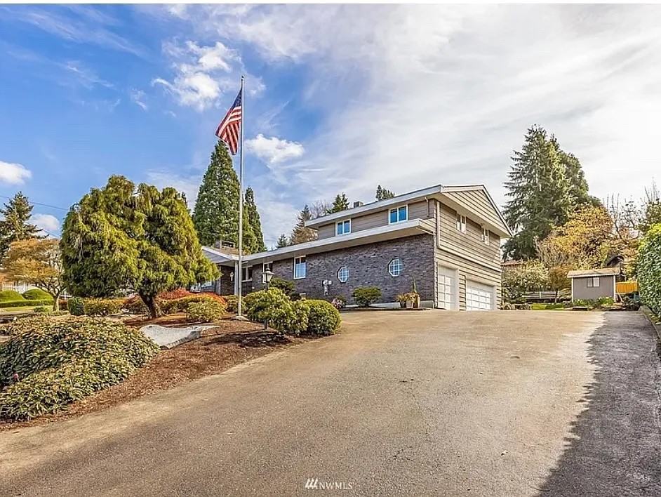 233 Sw 189th Pl #NA - Photo 4 of 38