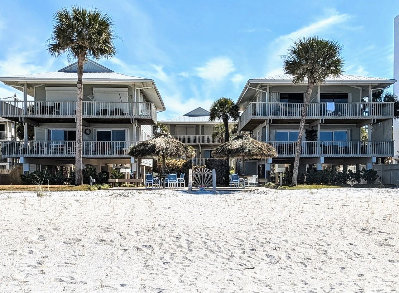 1400 Gulf Blvd #2B