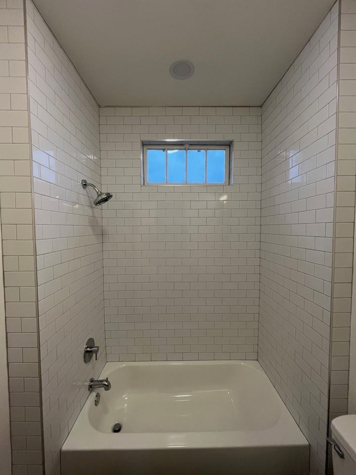 101 Hesper Ave #C - Photo 2 of 13