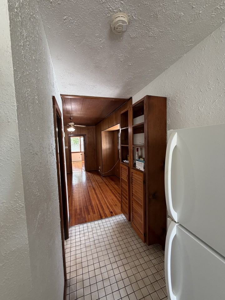 7547 22nd Ave - Photo 5 of 11